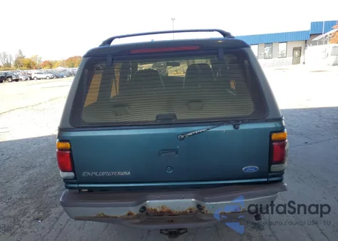 1997 Ford Explorer z USA, uszkodzony, nr VIN 1FMDU35P5VUA67640
